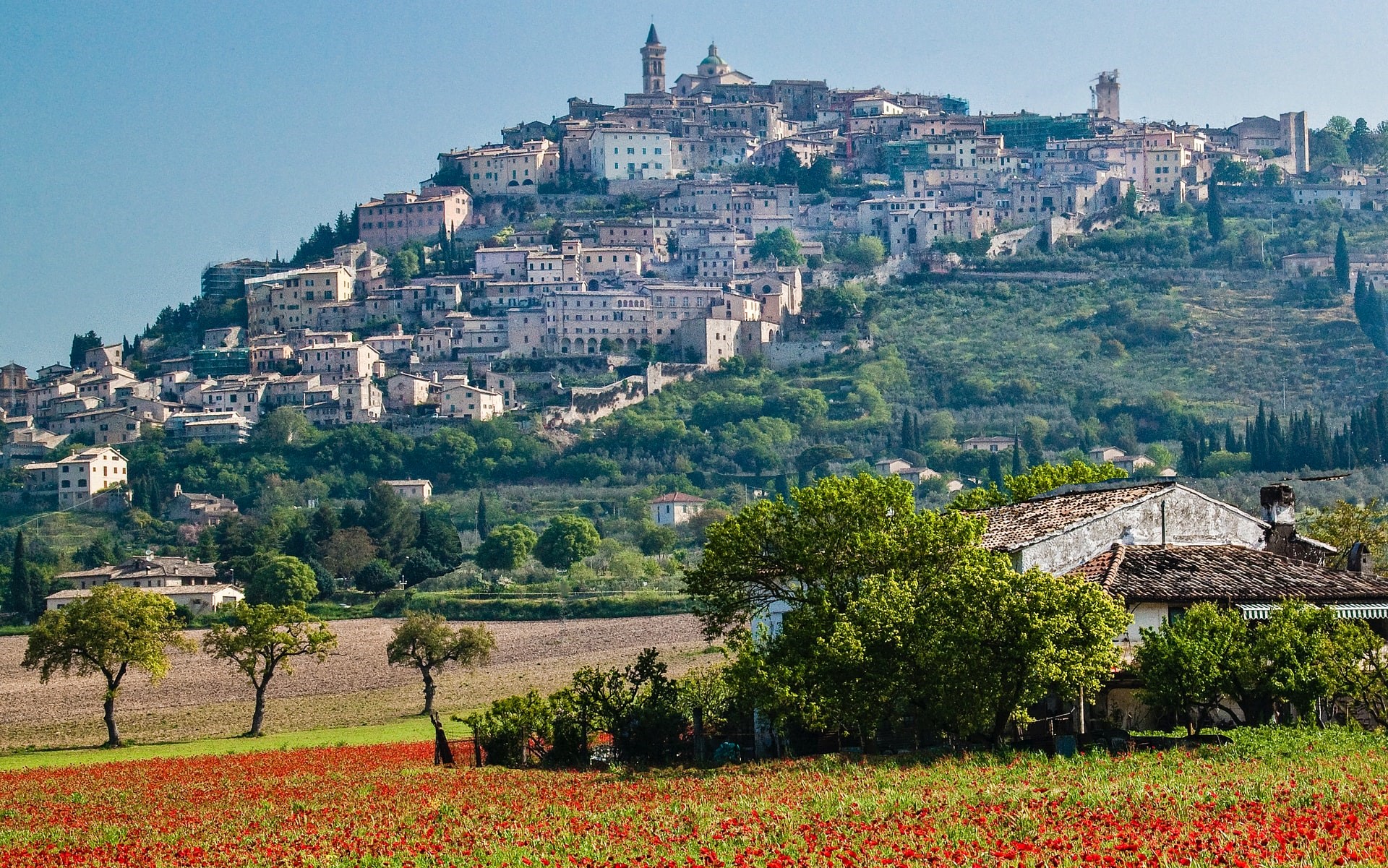 Trevi in Umbria a maggio