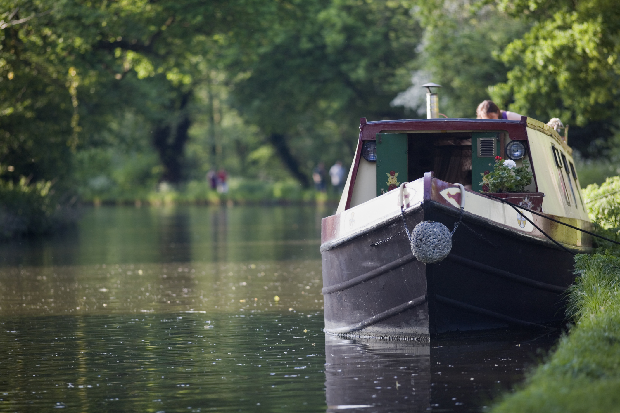 houseboat