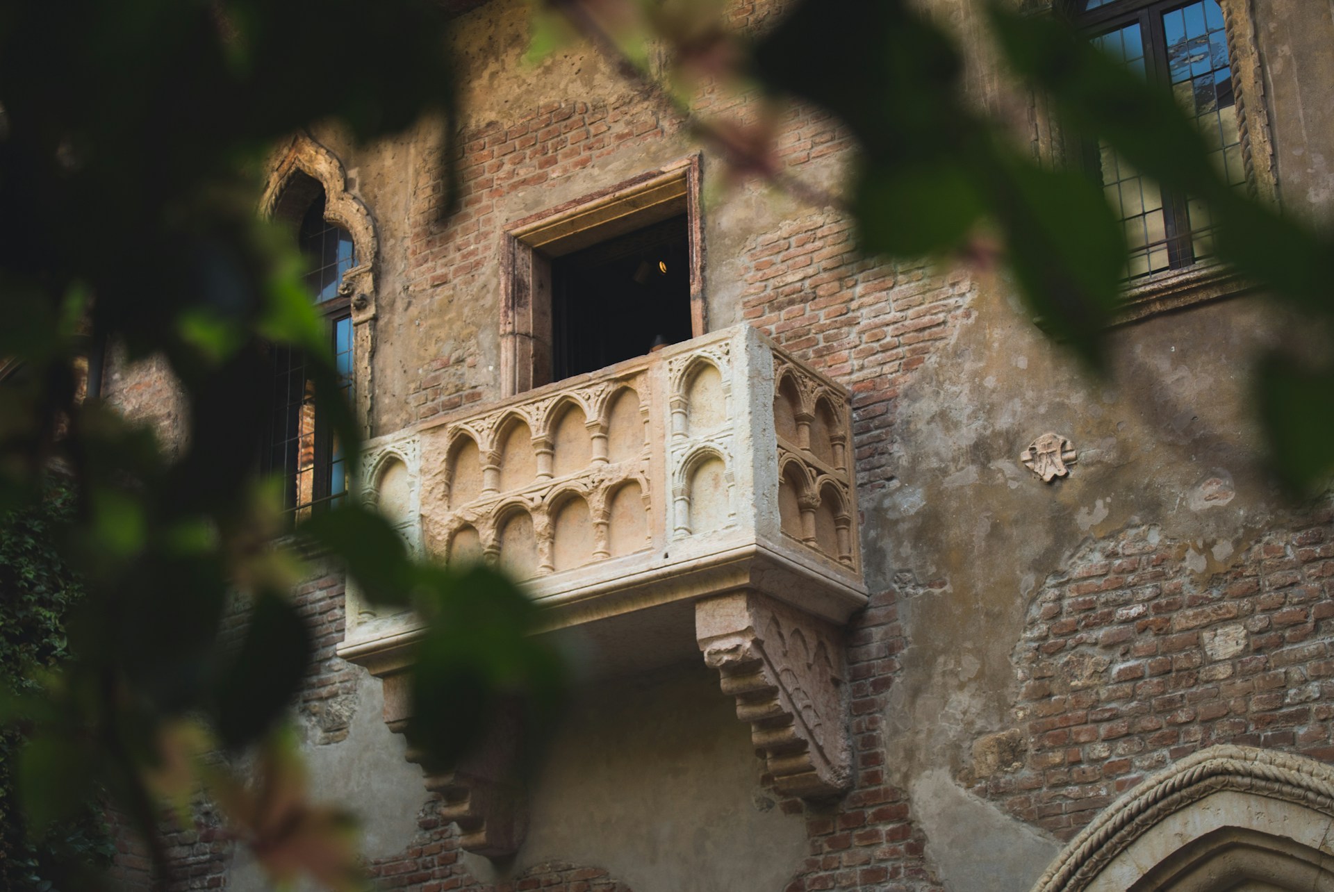 verona balcone san valentino